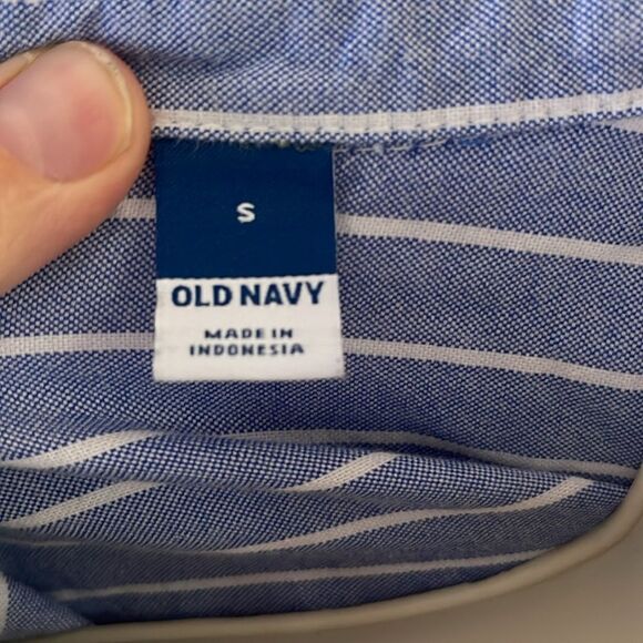 Old navy small striped wrap top, short sleeve - Picture 4 of 7